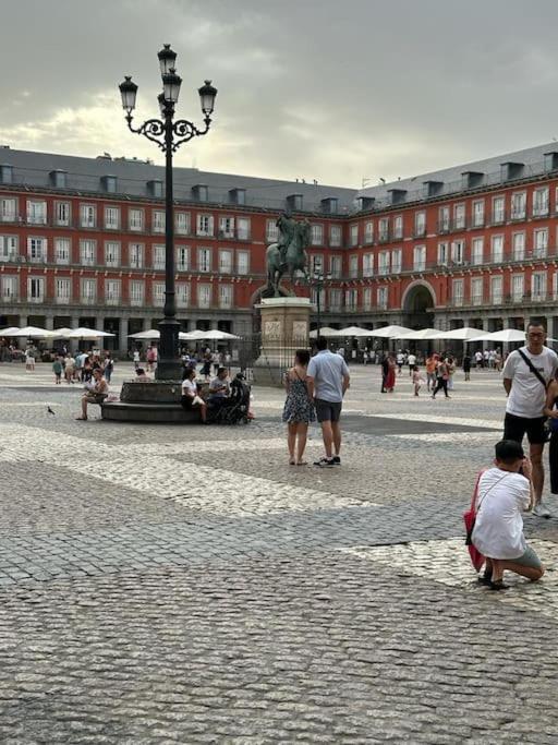 Economico Piso En Madrid Centro Lägenhet Exteriör bild