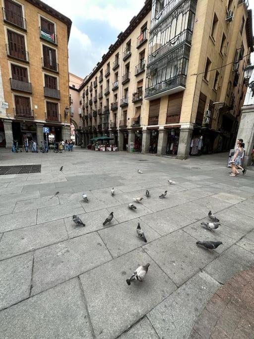 Economico Piso En Madrid Centro Lägenhet Exteriör bild